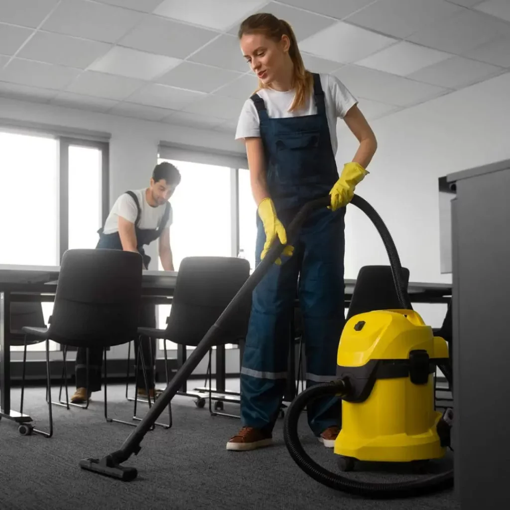 Choosing the Right Office Cleaning Service in Chicago